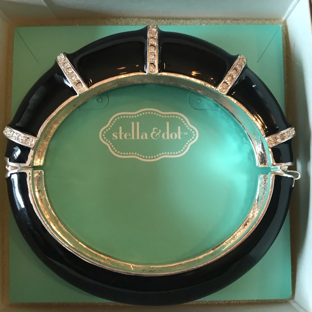 Stella & Dot Claudette Bracelet!